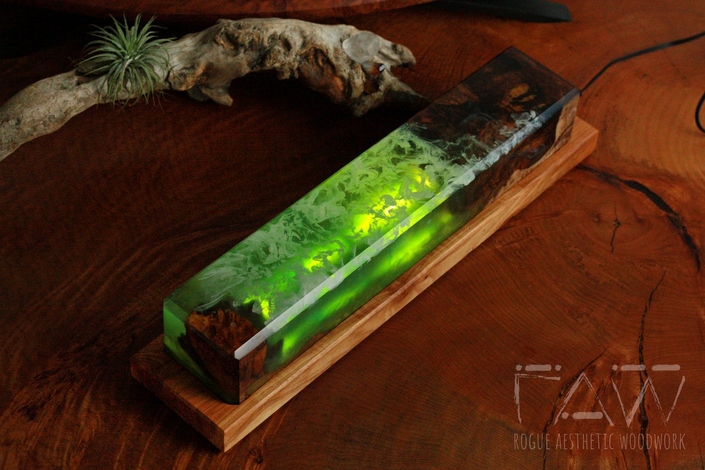 Green Glow Resin Lamp